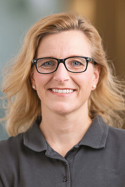 Britta Lorenz, Zahnmedizinische Fachangestellte