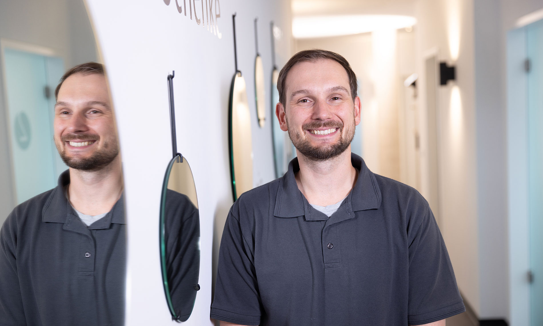 Dr. Rico Jung, Zahnarzt